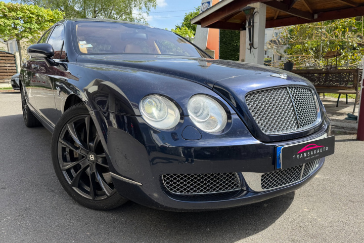 BENTLEY CONTINENTAL FLYING SPUR