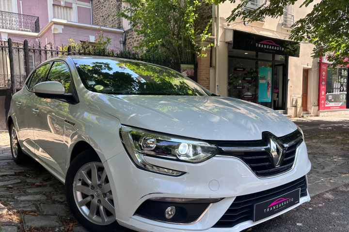 RENAULT MEGANE IV BERLINE BUSINESS