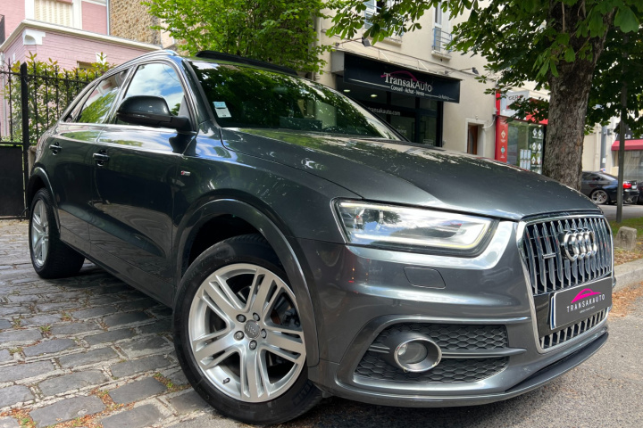 AUDI Q3
