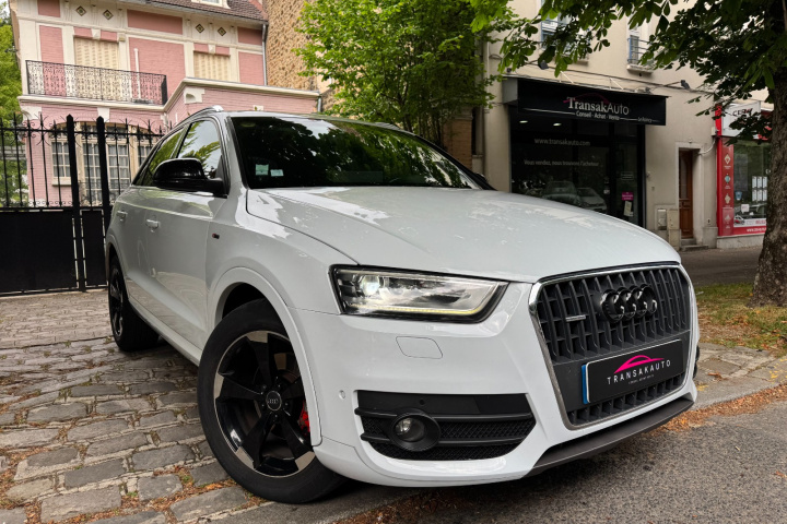 AUDI Q3